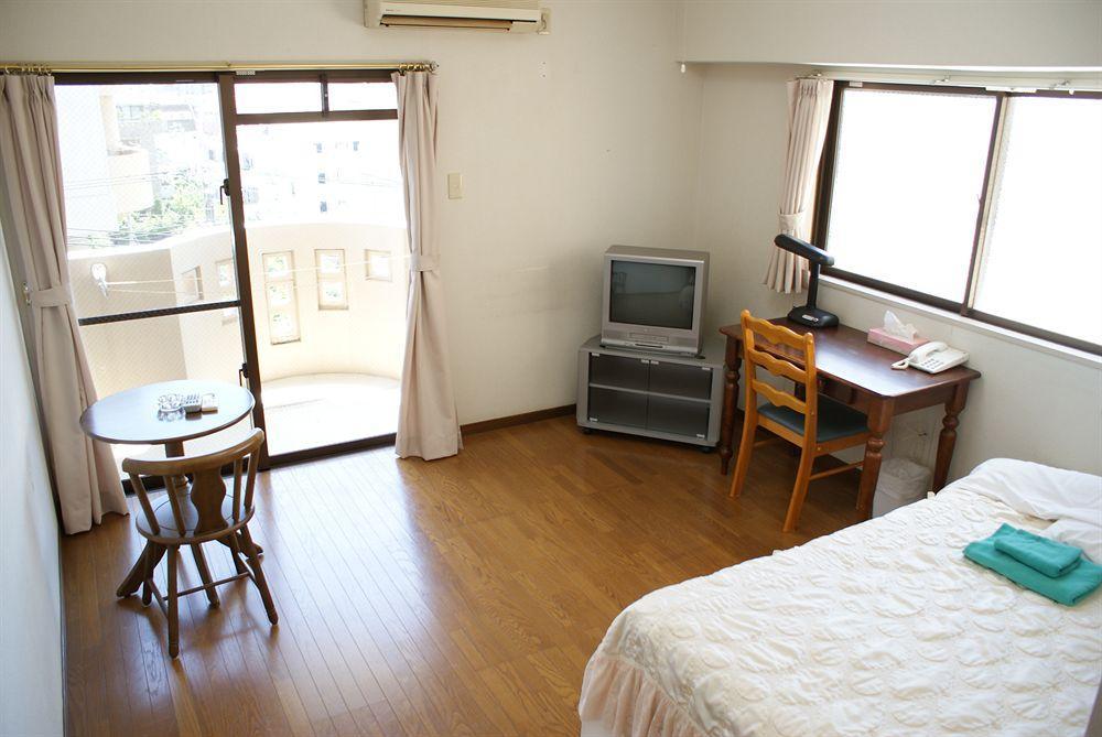 Weekly Harbourview Mansion Main Building Apartment Naha Exterior photo